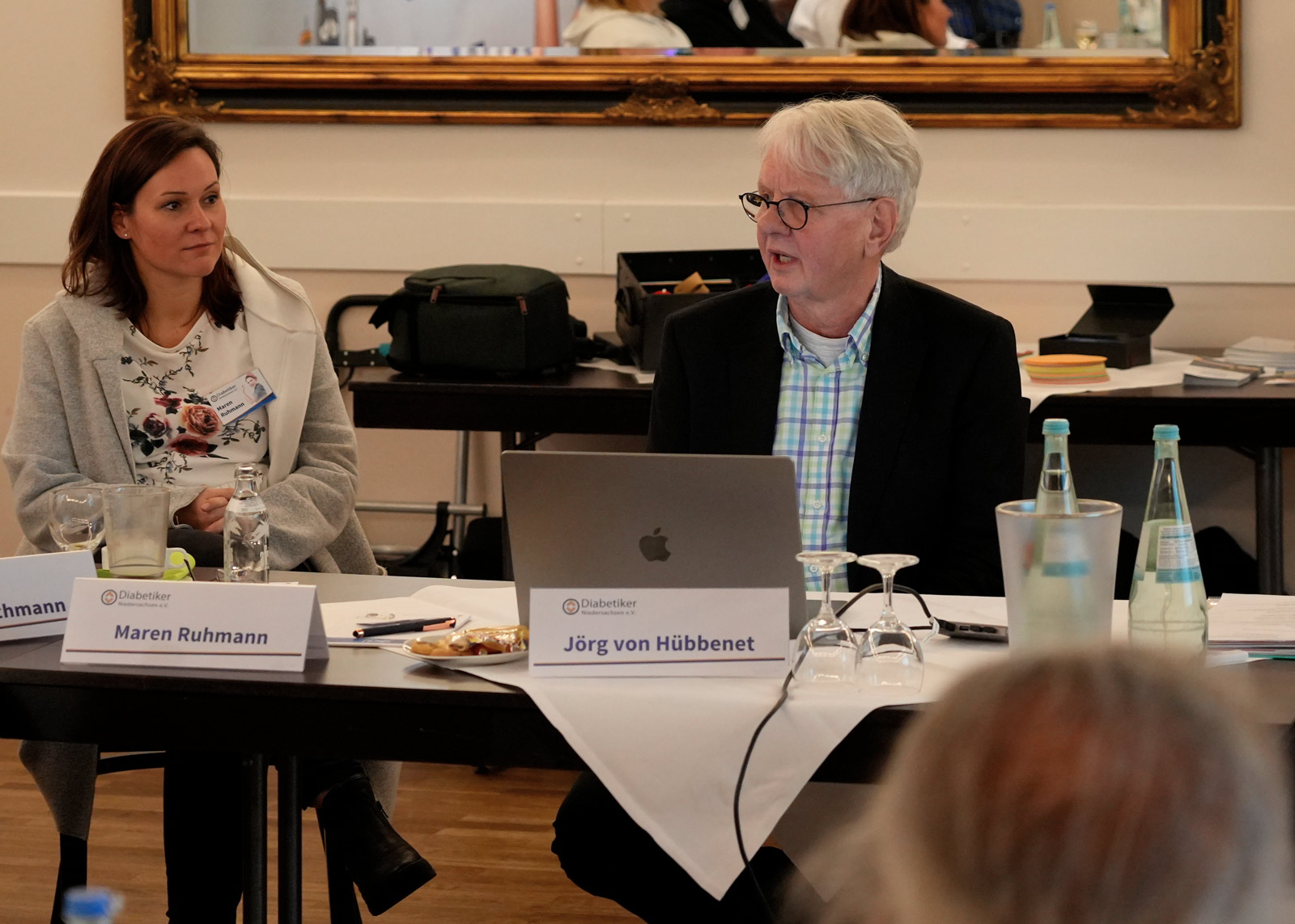 Jörg von Hübbenet Jörg von Hübbenet während seines Vortrags