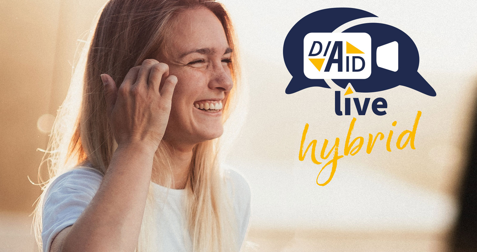 Michelle Schmidt, daneben das DIA-AID-live-Hybrid-Logo