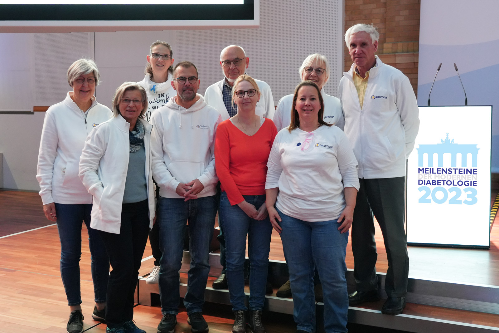 Eine Gruppe von Vertretern der Diabetiker Niedersachsen auf dem Kongress