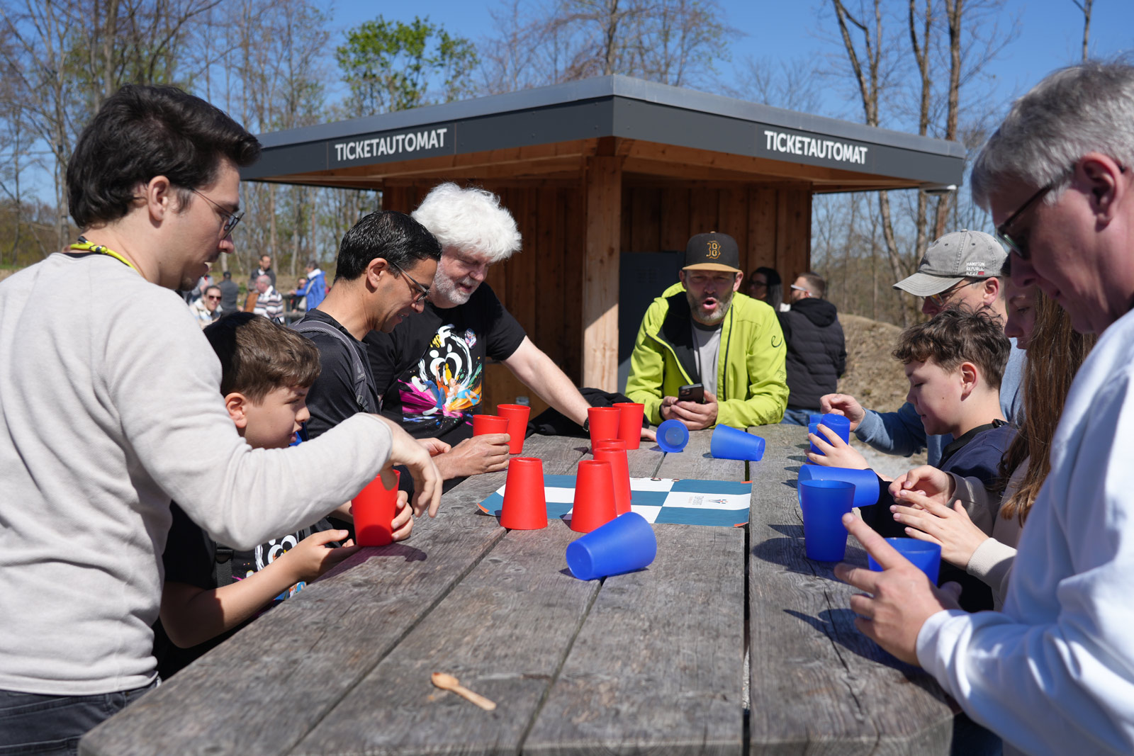 Becherspiel Ein Becherspiel